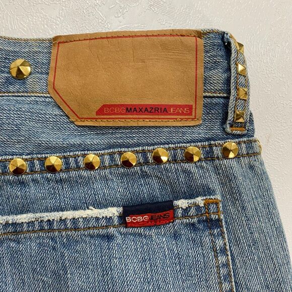 BCBG Max Azria Studded Distressed Boyfriend Jeans Size 4 - Picture 7 of 8